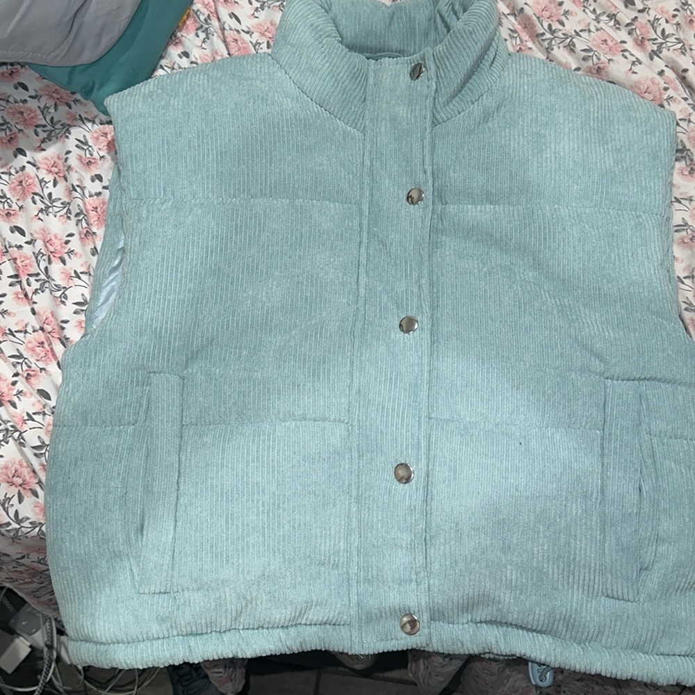🌸Cute warm vest 🌸